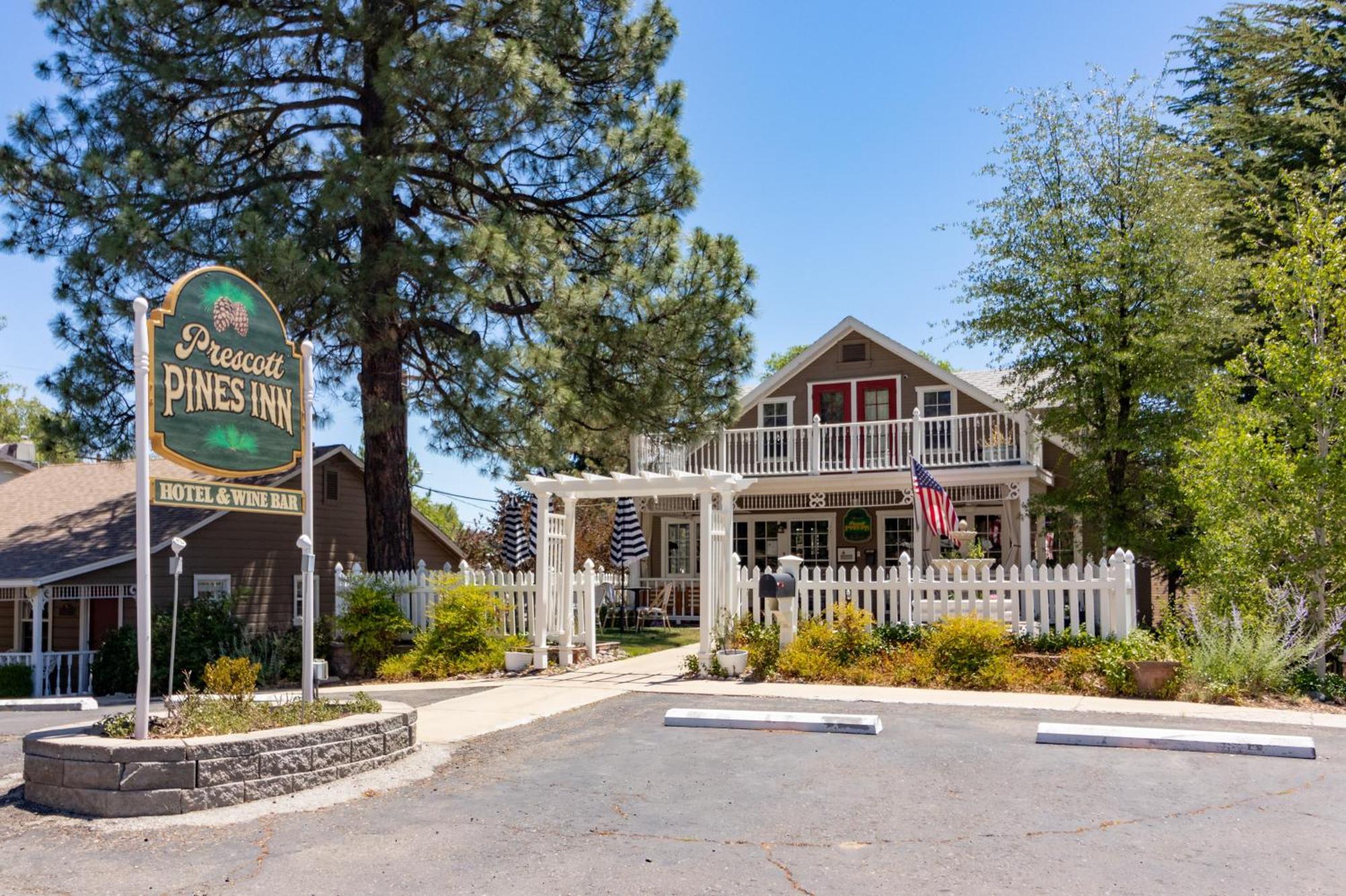 Prescott Pines Inn ภายนอก รูปภาพ