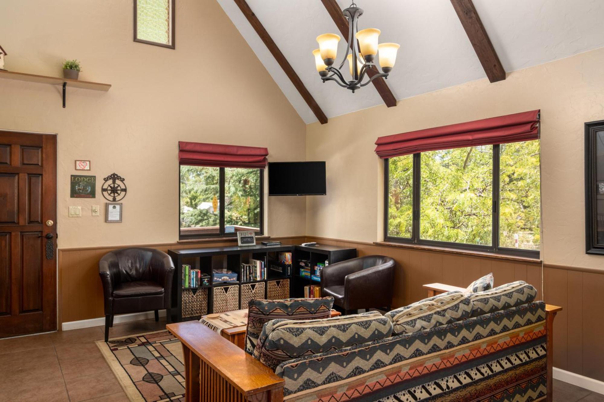 Prescott Pines Inn ภายนอก รูปภาพ